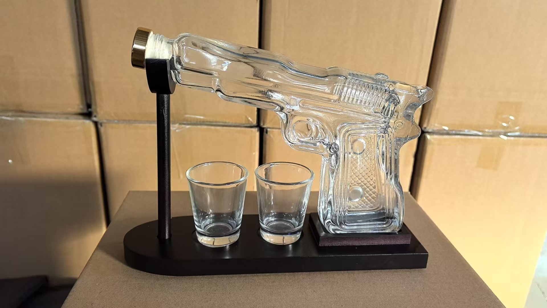 Sandhawk Glass Pistol Decanter - Cold Drink Dispenser ulasan dan harga